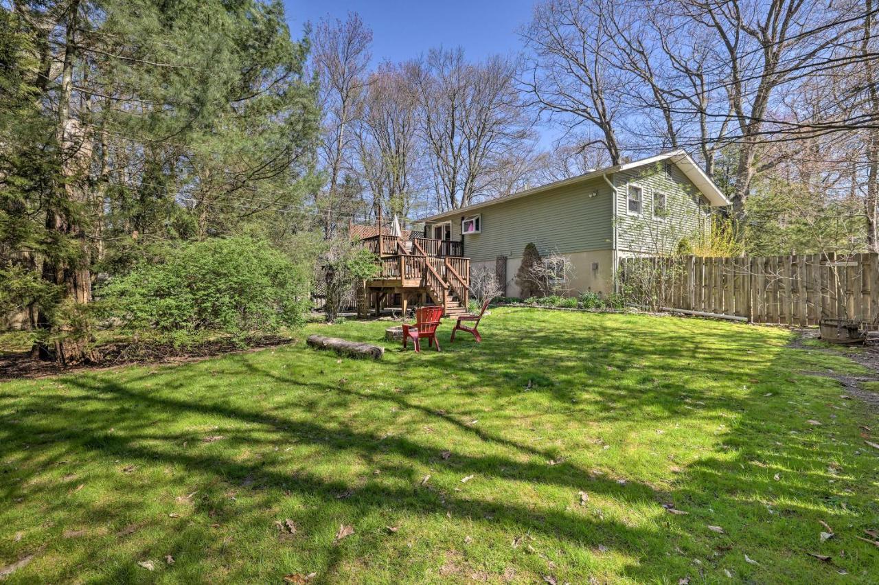 Pocono Mountain With Large Deck And Access! Pocono Summit